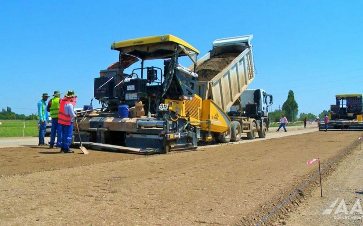 Ağdam-Hindarx-Ağcabədi avtomobil yolu yenidən qurulur<font color=red> - VİDEO</font>