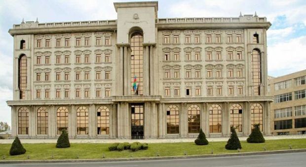 Baş nazir DMX-nin xüsusi rütbəsi olan əməkdaşlarının maaşları ilə bağlı qərar verib