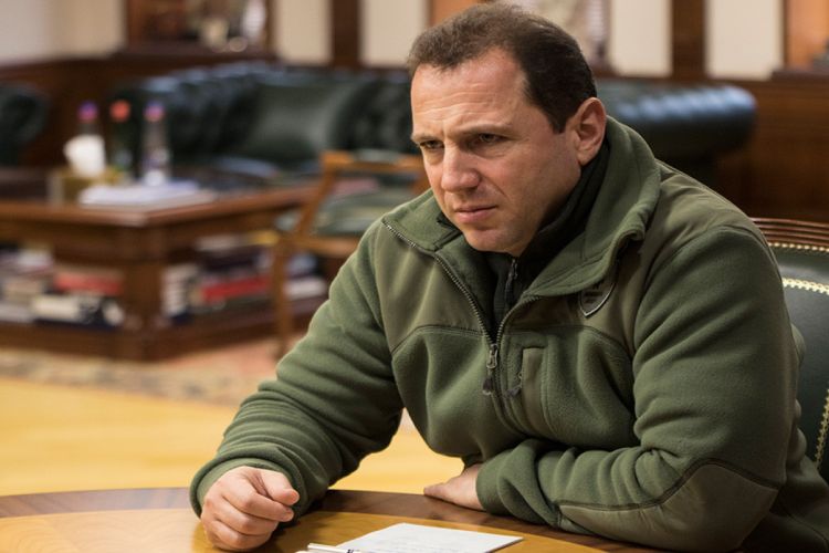 Ermənistanın eks-müdafiə naziri parlamentdə ifadə verəcək