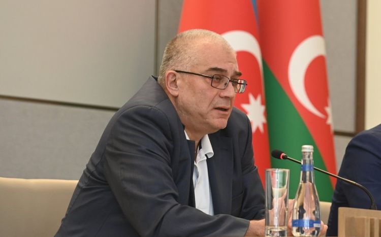 Araz Əzimov: "Laçın yolu Azərbaycanın suveren ərazisinin tərkib hissəsidir"