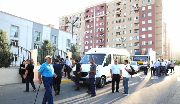 Laçın sakinlərinin doğma yurda qayıdışı davam edir