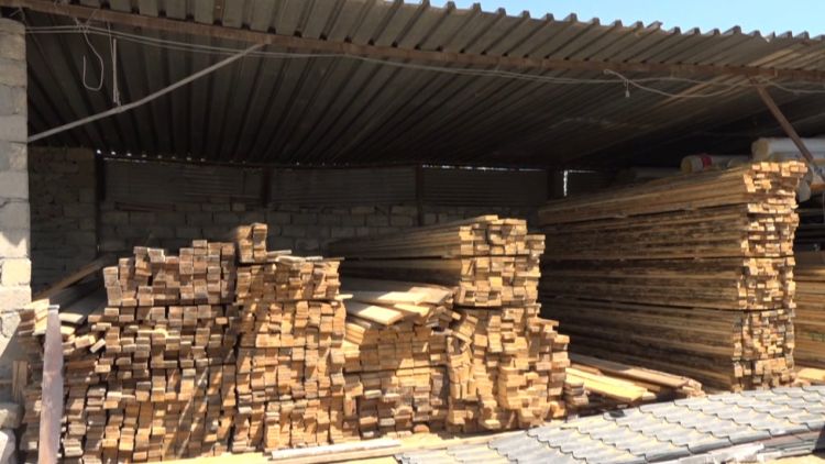 Naxçıvanda tikinti materialları bazarında qiymətlər aşağı düşüb<font color=red> - VİDEO</font>