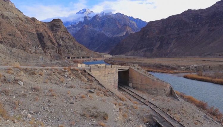 Xankəndinin saxta blokada şüarı altında Naxçıvanın real blokadası unutdurulur<font color=red> - VİDEO</font>