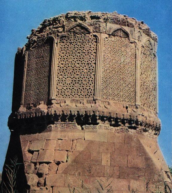 Naxçıvan abidələri orijinal əsaslarla bərpa ediləcək