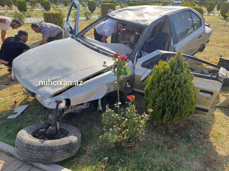 Naxçıvan şəhərində ağır yol-nəqliyyat hadisəsi baş verib