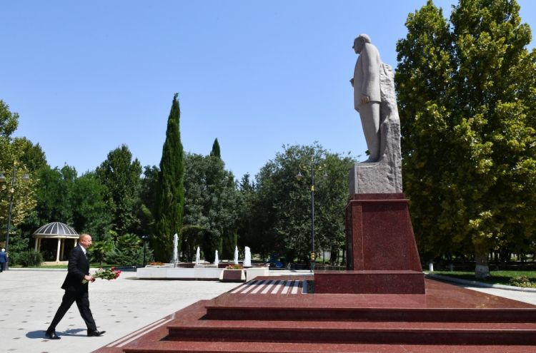 Prezident İlham Əliyev Samux rayonuna səfər edib<font color='red'> - YENİLƏNİB</font><font color=red> - FOTOLAR</font>