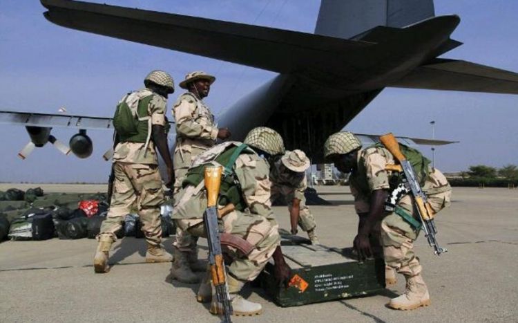 Nigeriya ordusu oğurluq xam neft daşıyan 3 gəmini məhv edib