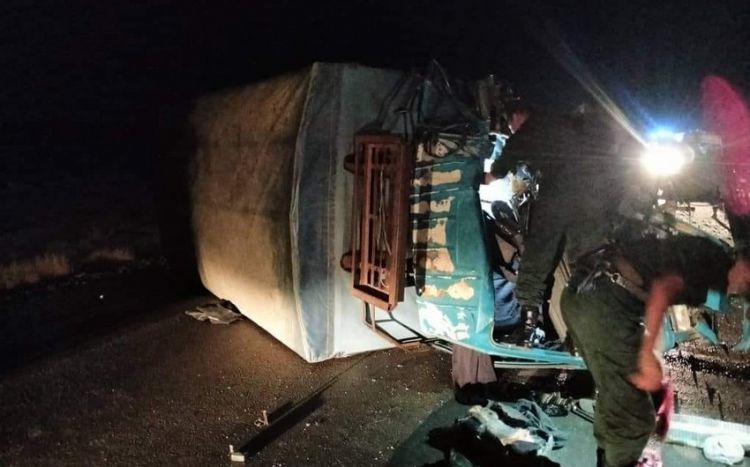 Əlcəzairdə avtobus və yük maşınının toqquşması nəticəsində 6 nəfər ölüb