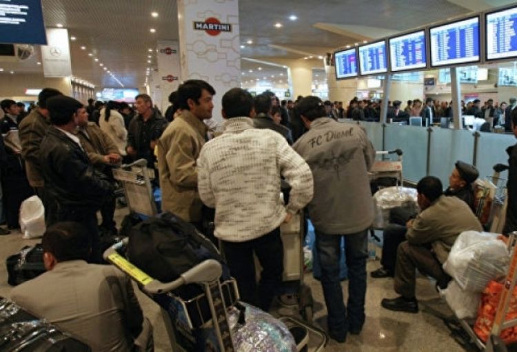 Domodedovo və Vnukovo aeroportlarında uçuşlar dayandırılıb