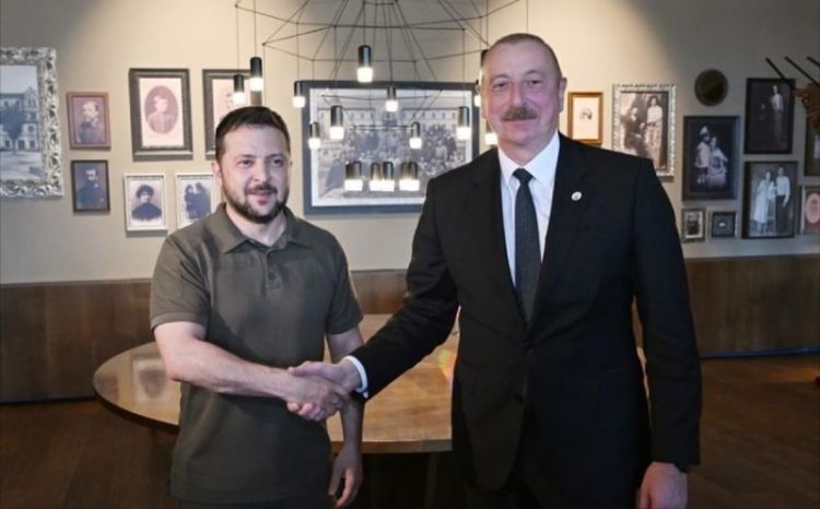Prezident İlham Əliyev Volodimir Zelenskiyə təbrik məktubu göndərib