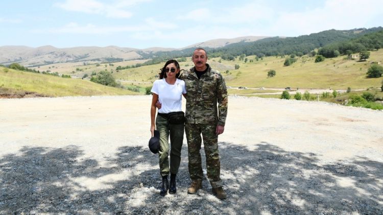 Prezident İlham Əliyev və birinci xanım Mehriban Əliyeva Kəlbəcər rayonuna səfər ediblər<font color='red'> - YENİLƏNƏCƏK</font>