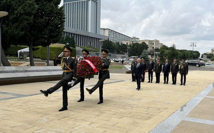 Azərbaycanla Türkiyə arasında hərbi əməkdaşlıq müzakirə edilib<font color=red> - VİDEO</font>