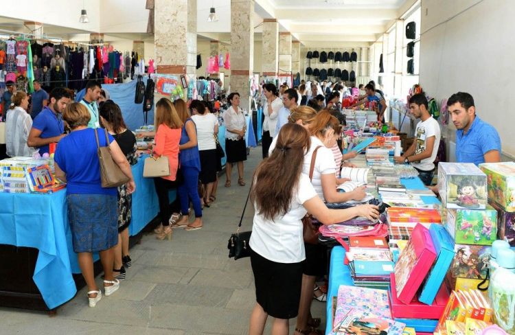 Naxçıvanda  məktəbli yarmarkası keçiriləcək