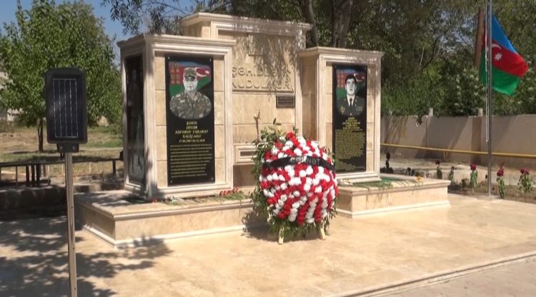 Şərurda şəhidlərin xatirəsinə bulaq-abidə ucaldılıb<font color=red> - VİDEO</font>