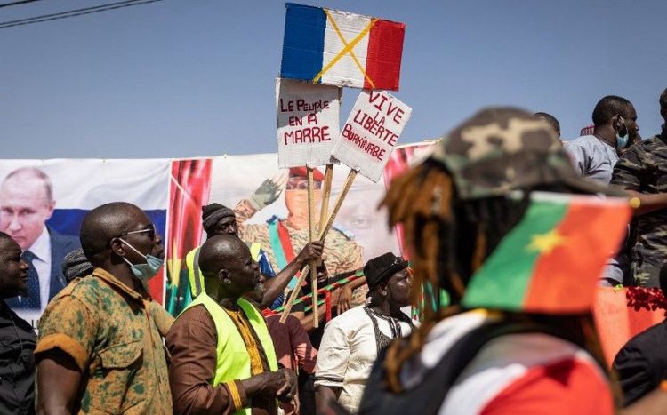 Keçmiş Amerika kəşfiyyatçısı: “Afrikada müstəmləkəsizləşdirmə prosesi Fransa üçün ciddi təhlükə olacaq”