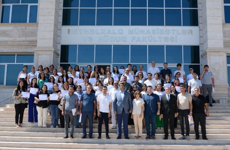 Naxçıvan Dövlət Universitetinin əsas tərəfdaşı olduğu Robotex Azərbaycanın mentor təlimləri uğurla yekunlaşıb <font color=red> - FOTOLAR</font>