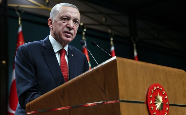 Ərdoğan: “Ortamüddətli Proqramın həyata keçirilməsi Türkiyənin firavan ölkəyə çevrilməsinə imkan verəcək”
