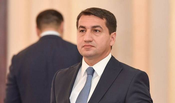 Hikmət Hacıyev: Ermənistanın çirkin təbliğatı bizi sülh müqaviləsi danışıqları yolundan uzaqlaşdırıb