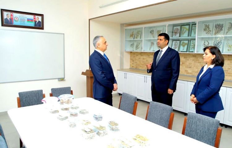 Naxçıvanda Bilik Günü qeyd olunub<font color=red> - FOTOLAR</font>