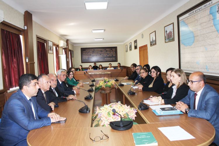 AMEA Naxçıvan Bölməsində “Məhəmmədhüseyn Şəhriyar və milli-mənəvi dəyərlər” mövzusunda konfrans  keçirilib