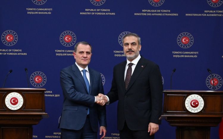 Azərbaycan və Türkiyə XİN rəhbərləri Qarabağdakı antiterror tədbirlərini müzakirə ediblər