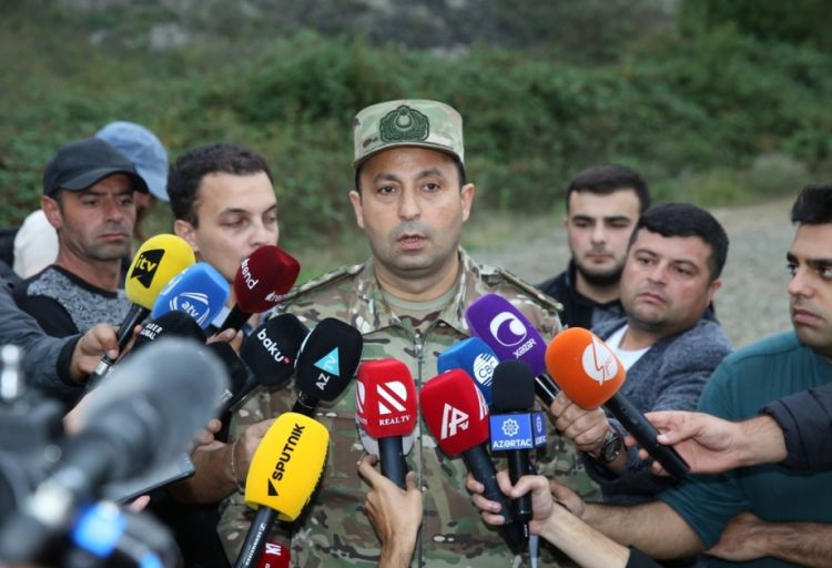 Anar Eyvazov: Azərbaycan Ordusu antiterror tədbirləri zamanı dəqiq silahlarla yalnız legitim hərbi hədəfləri zərərsizləşdirib