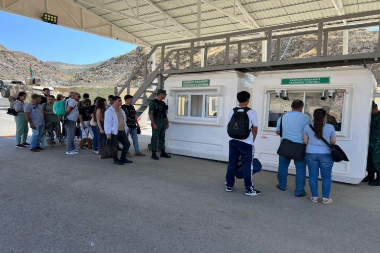 Azərbaycanın Qarabağ bölgəsini tərk edən erməniəsilli sakinlərin sayı 2906-a çatıb