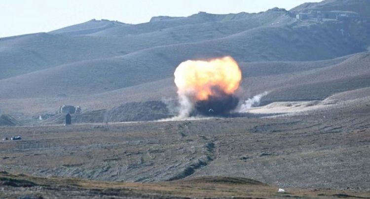Azərbaycan Ordusunun hərbi maşını minaya düşüb, 2 hərbçi şəhid olub, 1 nəfər yaralanıb
