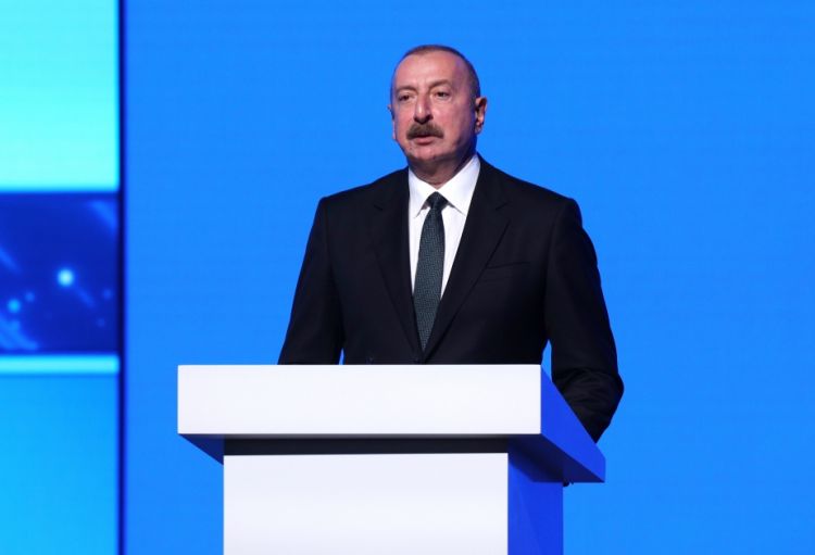 Prezident: Azərbaycan etibarlı təchizatçı olaraq beynəlxalq bazarlara enerji nəql edir