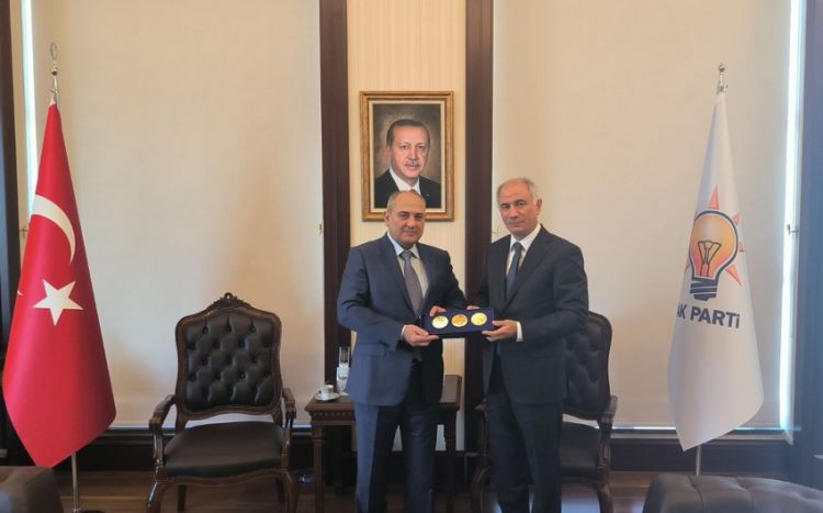 Ərdoğanın I müavini: "Azərbaycanla münasibətlərimiz sarsılmaz və dünyaya nümunədir"