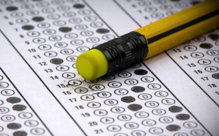 Dövlət qulluğunda inzibati icraçı vəzifələr üzrə test imtahanı keçirilib