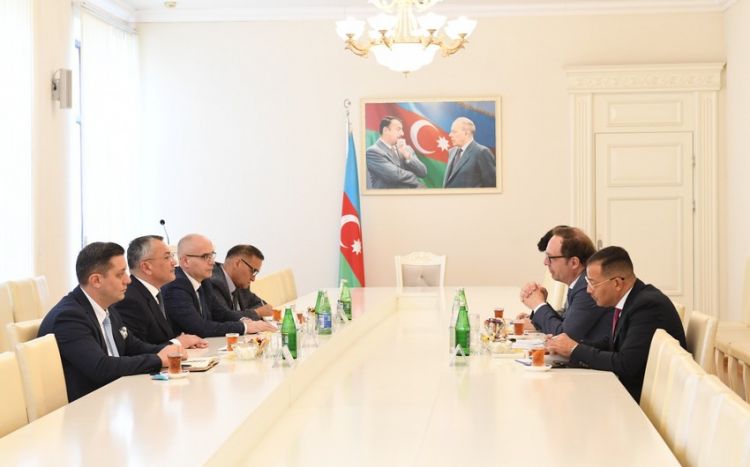 Rövşən Rzayev BMqT rəsmisini Qarabağda aparılan işlər barədə məlumatlandırıb