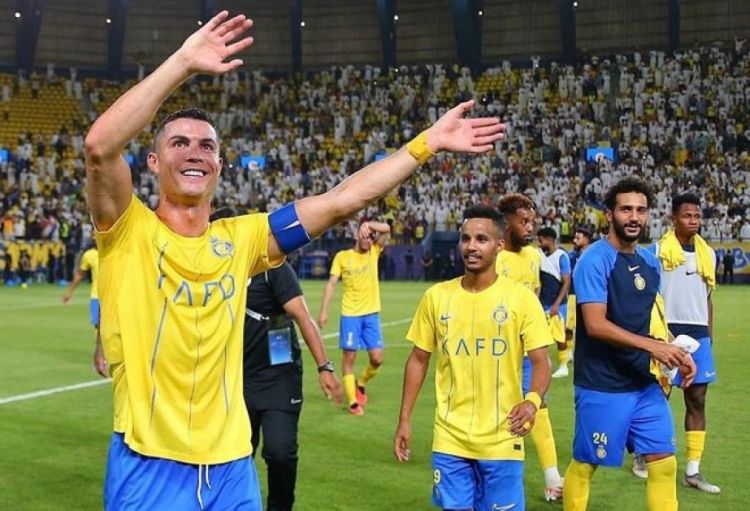 Kriştiano Ronaldo “Əl-Nəsr”lə müqaviləsini 2027-ci ilə qədər uzatmaq istəyir