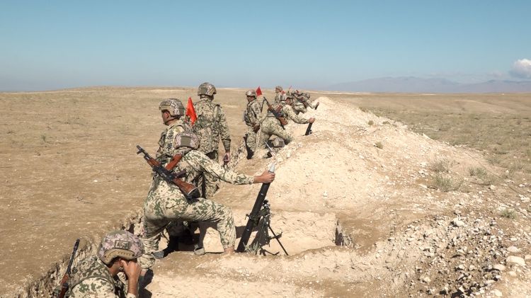 Daxili Qoşunların Naxçıvanda yerləşən hərbi birləşməsində döyüş atışlı taktiki-xüsusi təlim keçirilib<font color=red> - FOTOLAR</font>