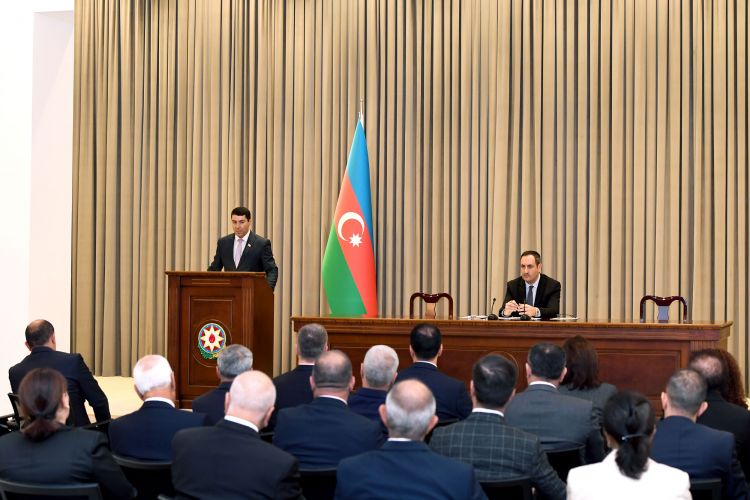 Prezident İlham Əliyevin Azərbaycan Respublikasının Prezidenti seçilməsinin 20-ci ildönümü münasibətilə Ali Məclisin xüsusi iclası keçirilib<font color=red> - FOTOLAR</font>