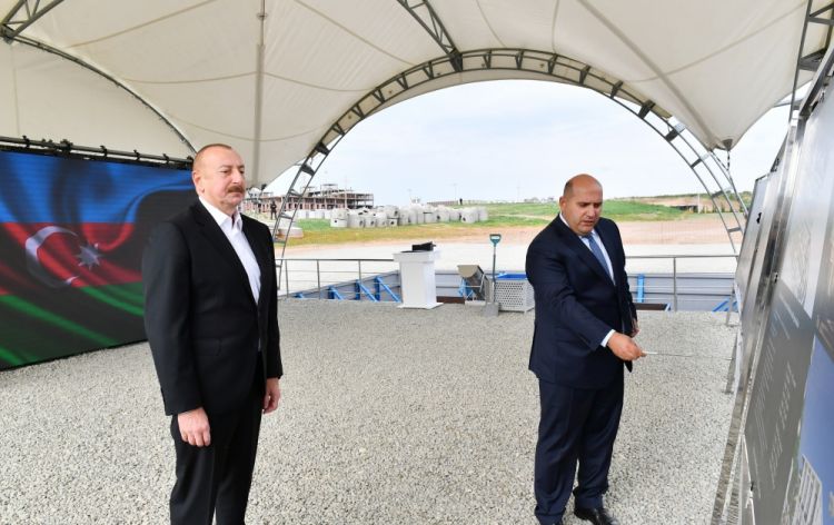 Azərbaycan Prezidenti İlham Əliyev Füzuli şəhərində ikinci yaşayış kompleksinin təməlini qoyub<font color='red'> - YENİLƏNİB</font><font color=red> - FOTOLAR</font>