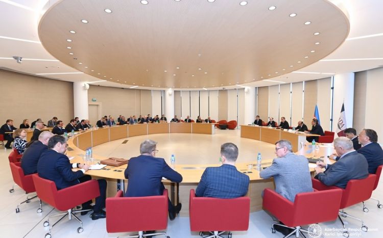 Ceyhun Bayramov Avropa ölkələrinin səfirləri ilə Ermənistanla sülh və normallaşma prosesini müzakirə edib