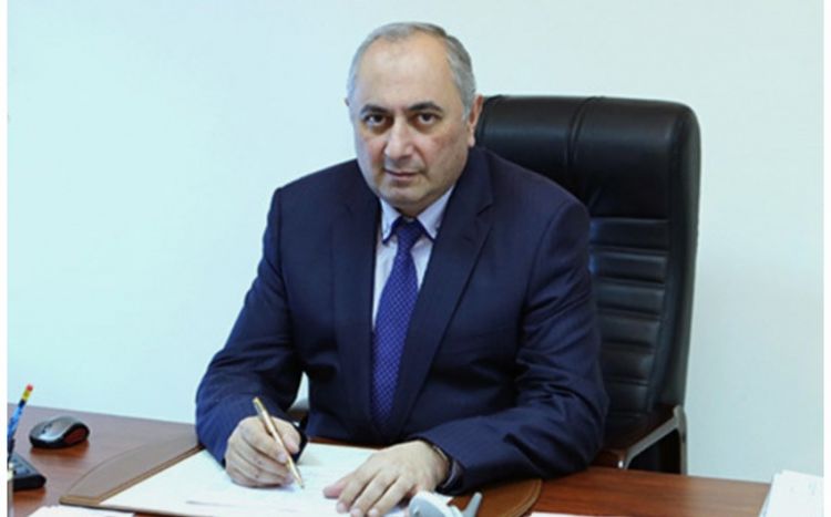 Ermənistanda deputat mandatından istefa verib