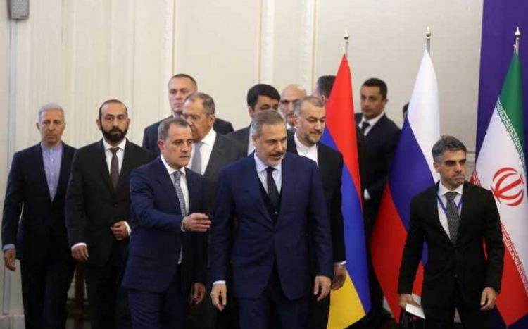 Tehranda “3+3” formatında görüşün nəticələrinə dair birgə bəyanat qəbul olunub