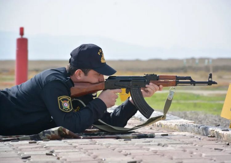 Naxçıvan MR DİN-in əməkdaşları atış təlimində iştirak ediblər<font color=red> - FOTOLAR</font>