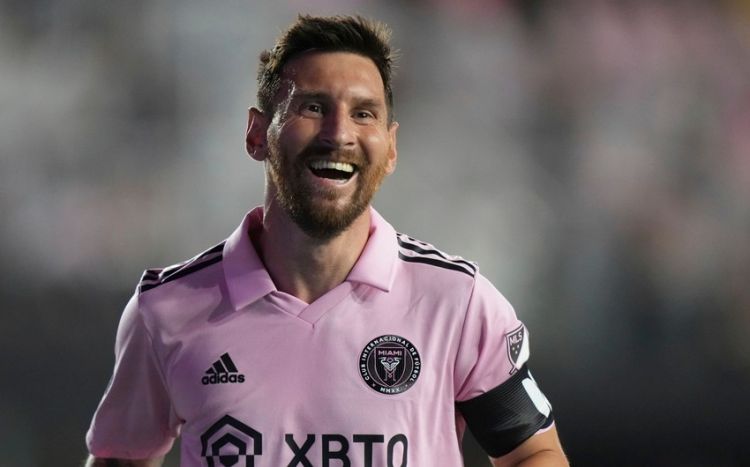 Messi karyerasında ən yaddaqalan qolunu açıqlayıb