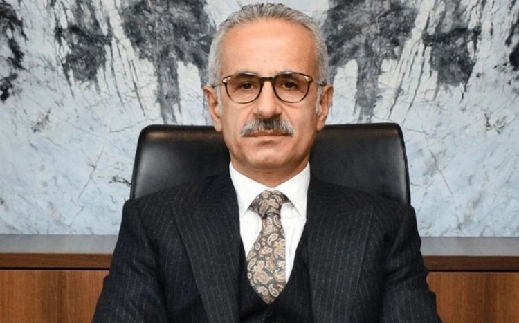 Türkiyəli nazir: “Zəngəzur dəhlizi ilə bağlı siyasi yanaşmalardan əl çəkmək lazımdır”