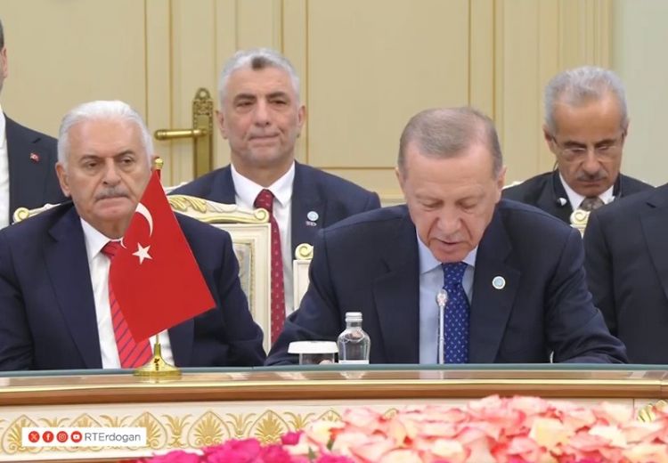 Ərdoğan: Naxçıvanı Azərbaycanın qərbi ilə birləşdirəcək nəqliyyat xətti Türkiyəni ata yurdumuz Mərkəzi Asiyaya bağlayacaq