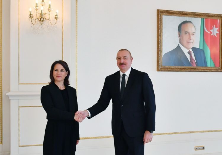 Prezident İlham Əliyev Almaniyanın xarici işlər nazirini qəbul edib<font color='red'> - YENİLƏNİB</font><font color=red> - FOTOLAR</font>