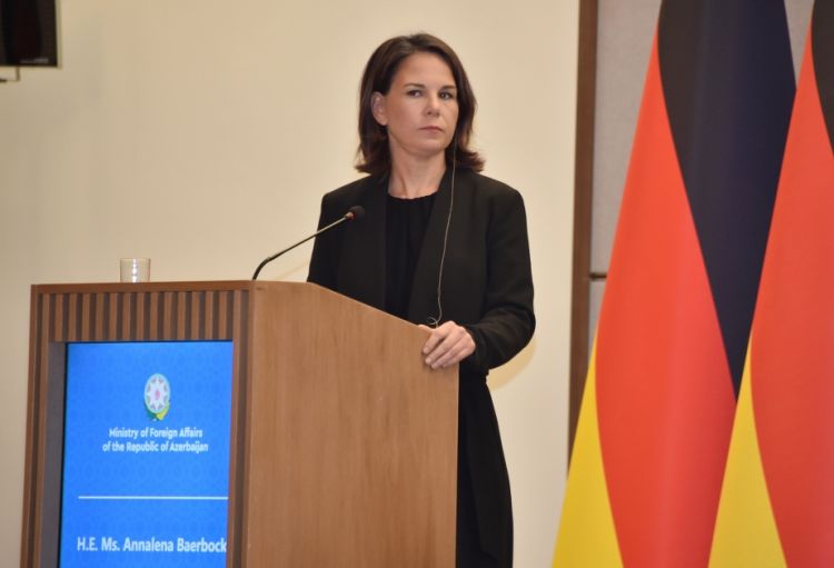 Annalena Berbok: Almaniya Azərbaycana mina təhlükəsi ilə mübarizədə kömək etməyə hazırdır