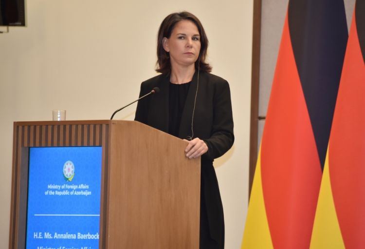 Annalena Berbok: Almaniya Azərbaycanla Ermənistan arasında münasibətlərin normallaşdırılması istiqamətində vasitəçi olmağa hazırdır