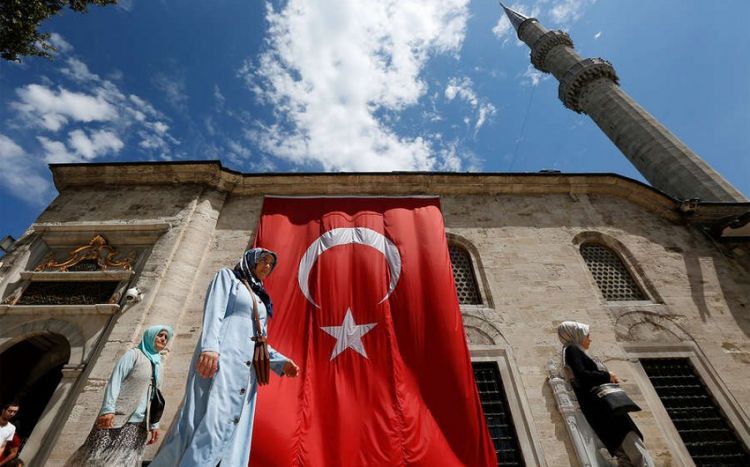 Türkiyənin bir neçə şəhərində istilər rekord vurub