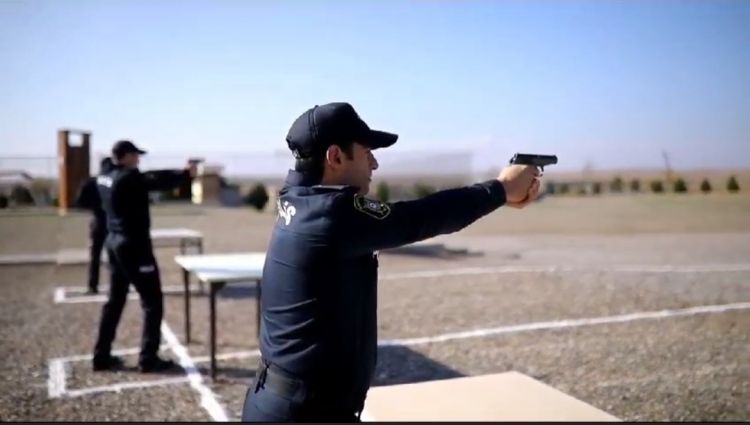 Naxçıvan polisi və Naxçıvan Daxili Qoşunlarının əməkdaşları arasında atıcılıq üzrə yarış keçirilib<font color=red> - VİDEO</font>