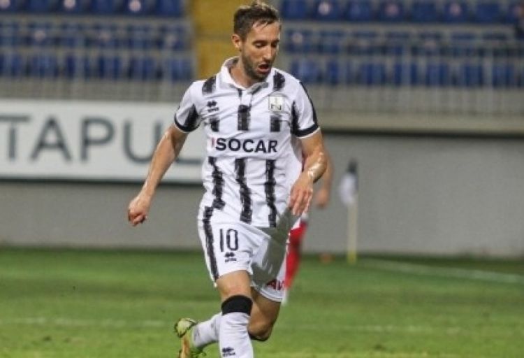 “Neftçi”nin iki futbolçusu Premyer Liqanın tarixinə düşüb