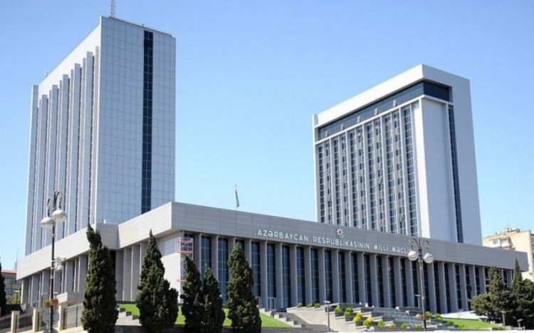 Bu gün Milli Məclisdə gələn ilin dövlət büdcəsinin müzakirəsi başlayır 
